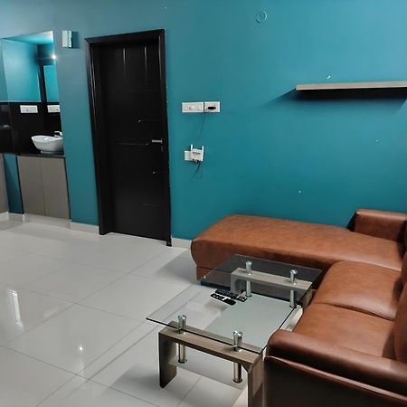 Gdc - Apartment Suites Kochi Exteriör bild